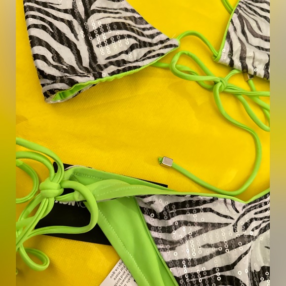 *NWT* Zebra Neon Lime BIKINI - Picture 12 of 16